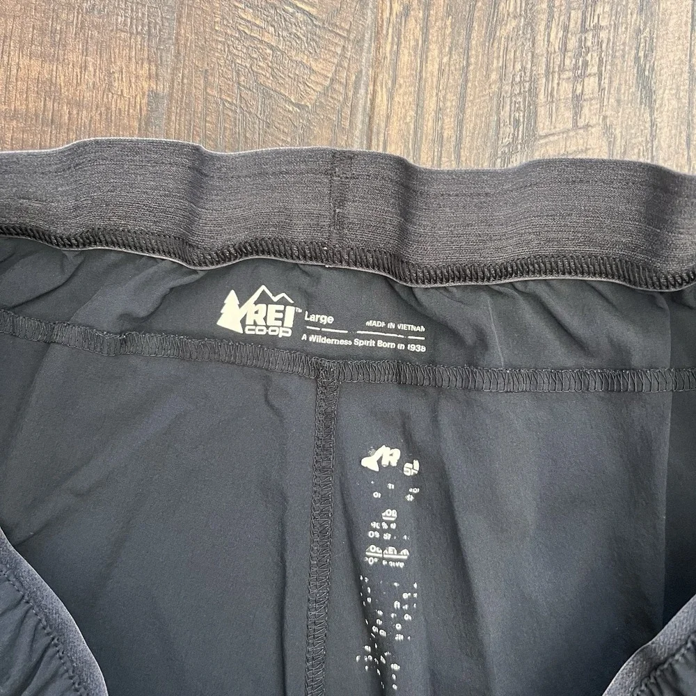 REI‎ XL Charcoal Black Mens Athletic Pants Lightweight Breathable Outdoors Co-op